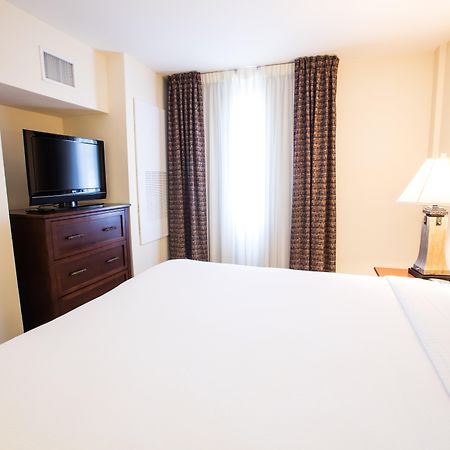 Staybridge Suites Austin Airport By Ihg Экстерьер фото