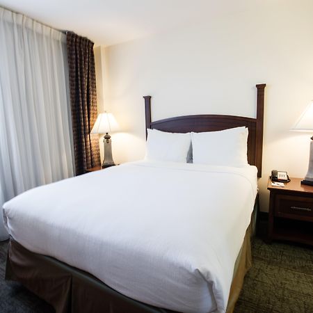 Staybridge Suites Austin Airport By Ihg Экстерьер фото